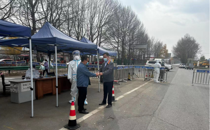 情系職工暖人心 送藥上門顯真情 &mdash;&mdash;集團(tuán)工會(huì)為工投公司職工緊急采購(gòu)應(yīng)急藥物